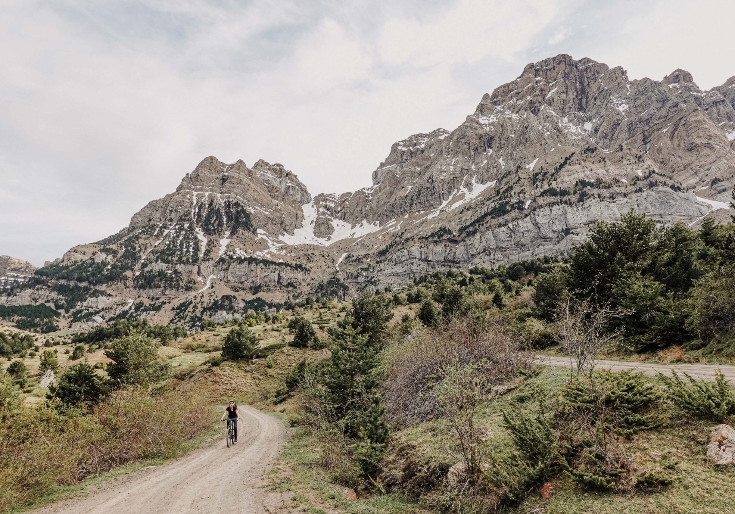 GUIA MONTAÑA VALLE DE TENA PIRINEO